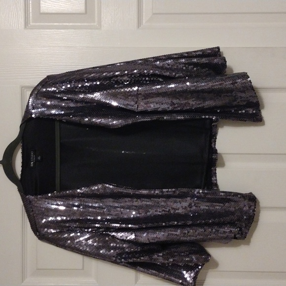 I.N. Studio Tops - Gray 2XL crop top by I.N. studio